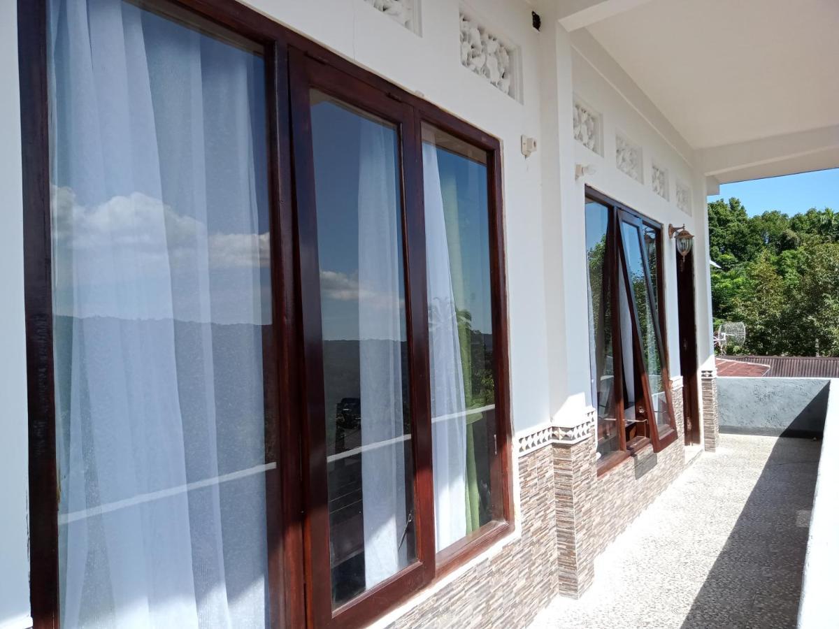 Aris Homestay And Warung Made Munduk Zewnętrze zdjęcie