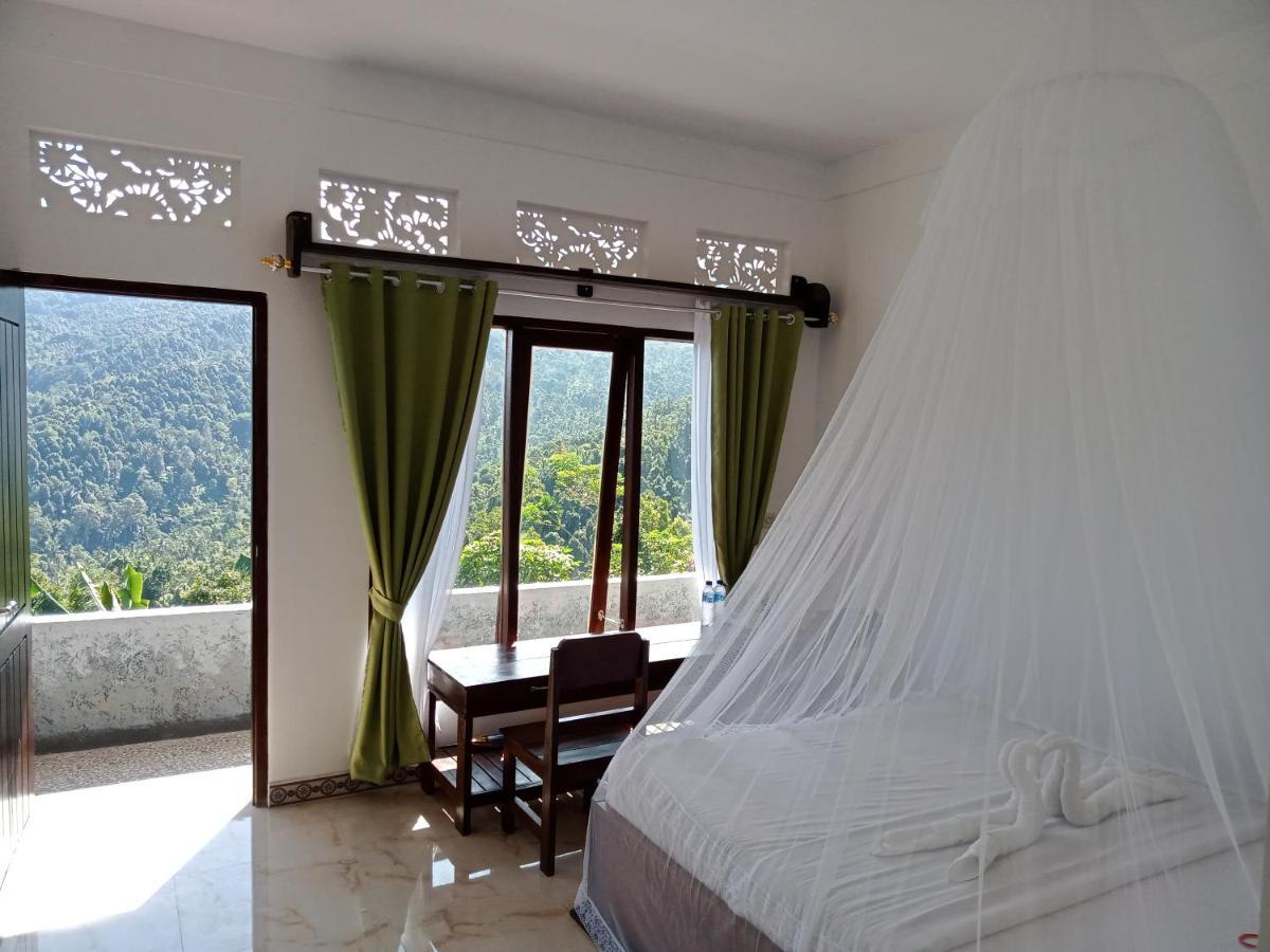 Aris Homestay And Warung Made Munduk Zewnętrze zdjęcie