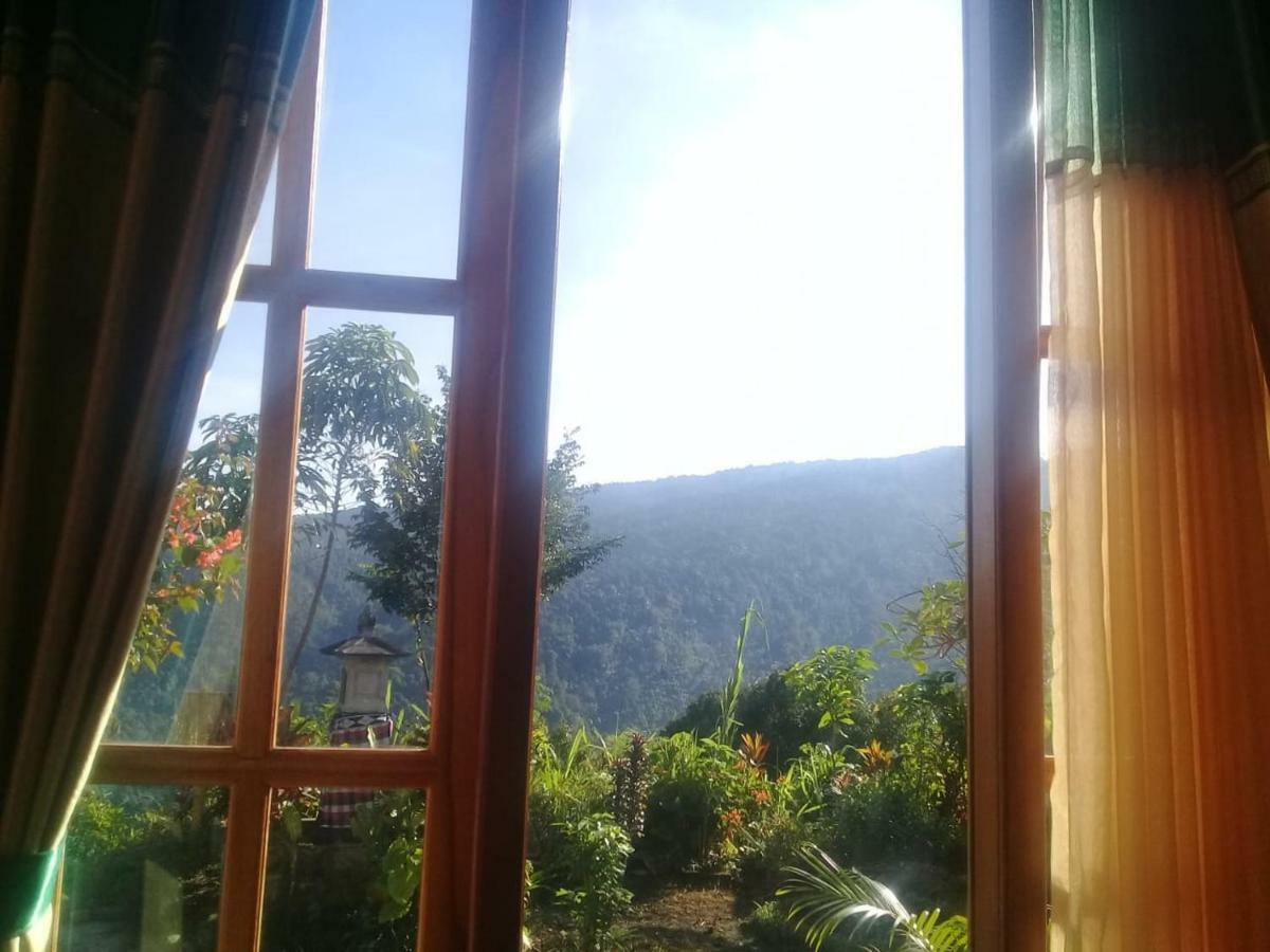 Aris Homestay And Warung Made Munduk Zewnętrze zdjęcie